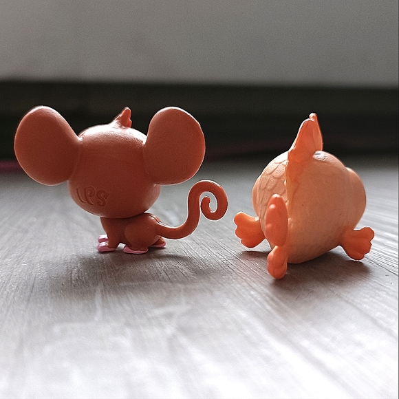 LPS Littlest Pet Shop Mouse & Goldfish - #1-67 & #1-132 - Picture 2 of 3